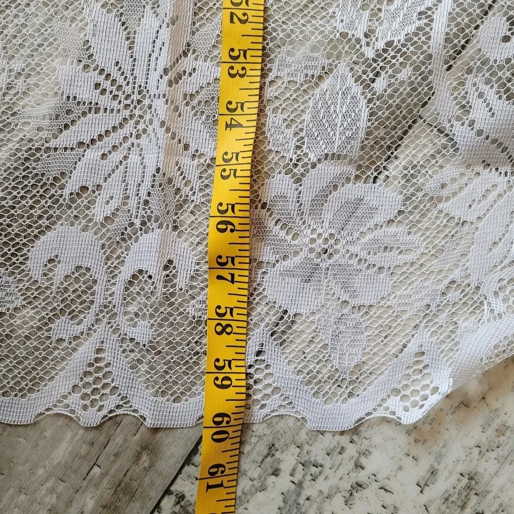 Vintage White Lace Tablecloth Nativity Christmas Christ Jesus‎ Cottagecore 60x80